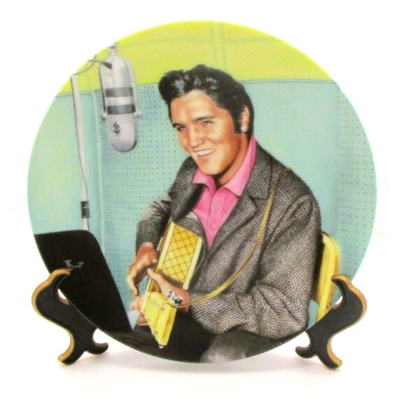 Elvis Presley Looking At A Legend 1990 Collectible Plate By Delphi - Picture 1 of 2